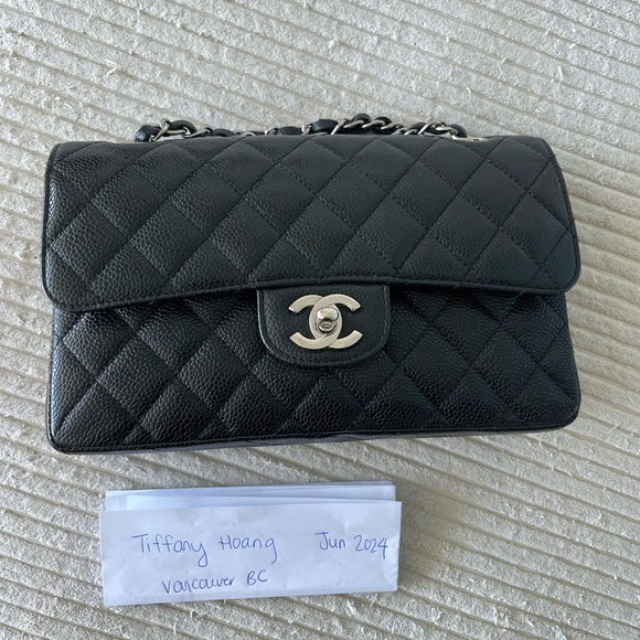 Chanel small classic flap caviar black shw - Picture 1 of 1